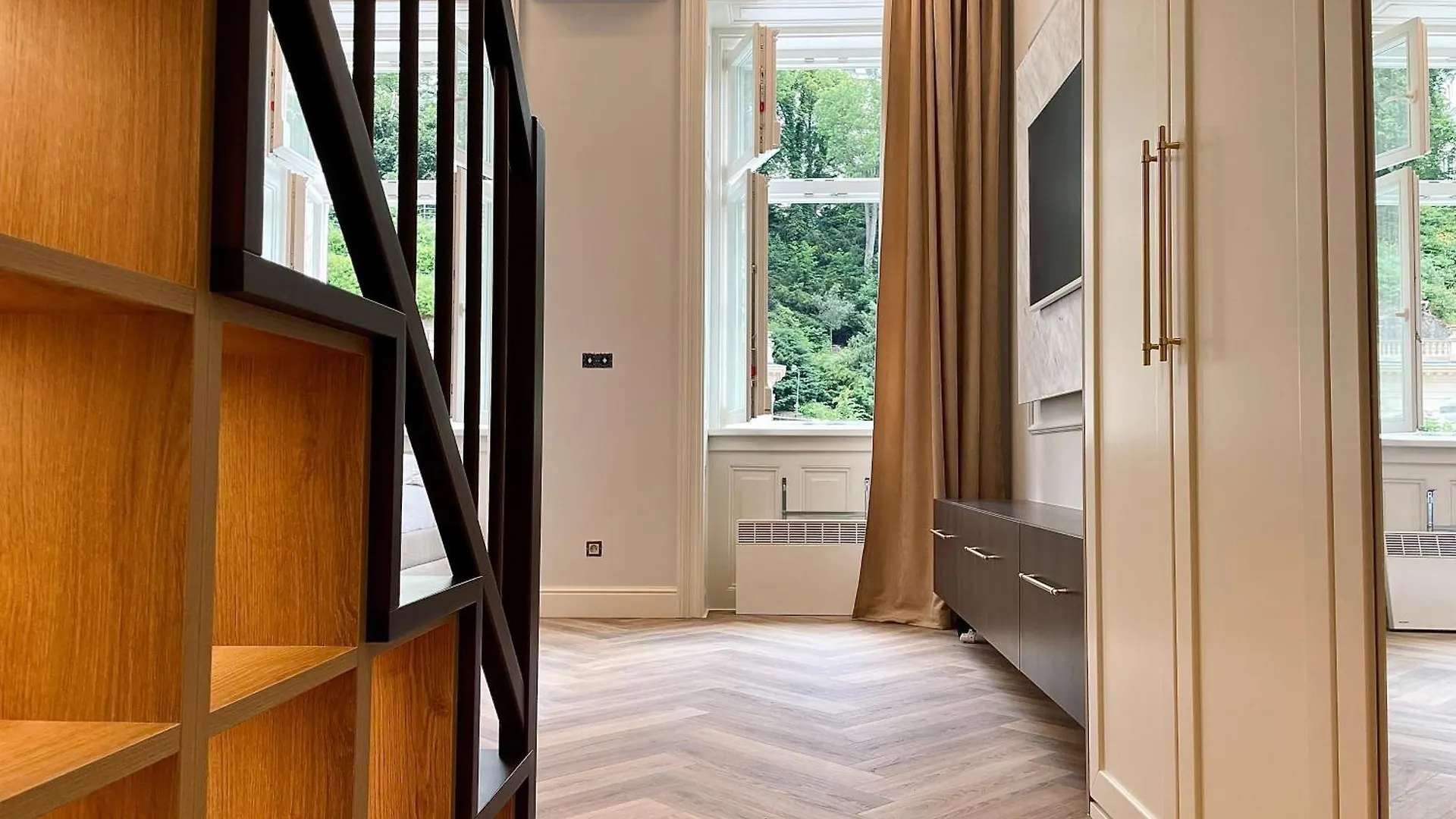 Carlsbad Grand Studio Michal Karlovy Vary