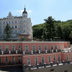 Отель Bristol Georgy House, Карловы Вары